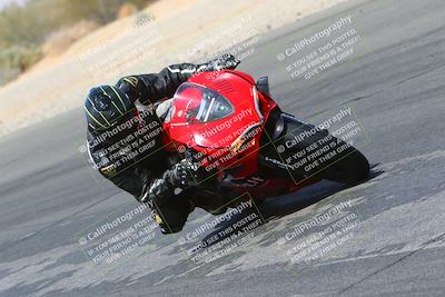 media/Mar-28-2022-Superbike Trackdays (Mon) [[b8603d0f67]]/Open Track Time/Turn 3 Inside/